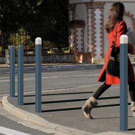 Pilona de gran visibilitat